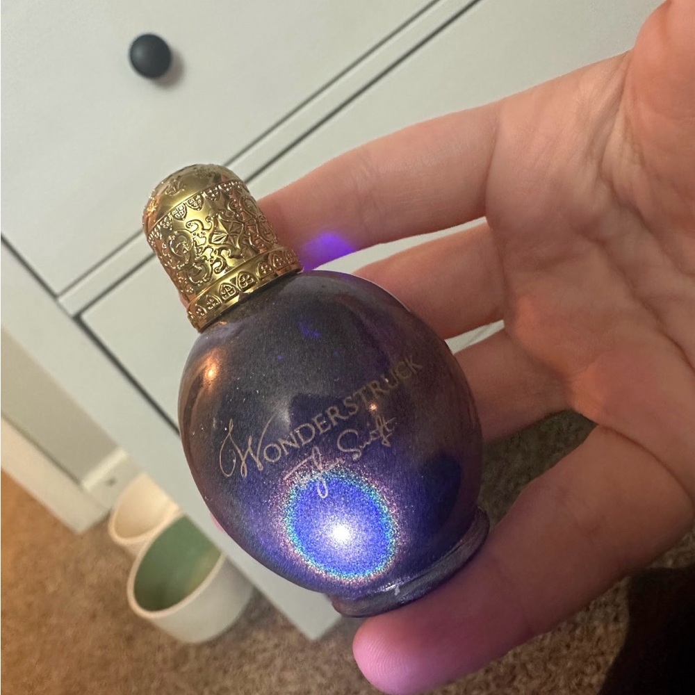 Wonderstruck by Taylor Swift Perfume